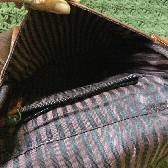 • MOVING LAST CHANCE 7/31/2024 • Jack Georges brown leather convertible backpack - Picture 4 of 6